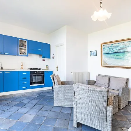 Sansone Beach Apartment