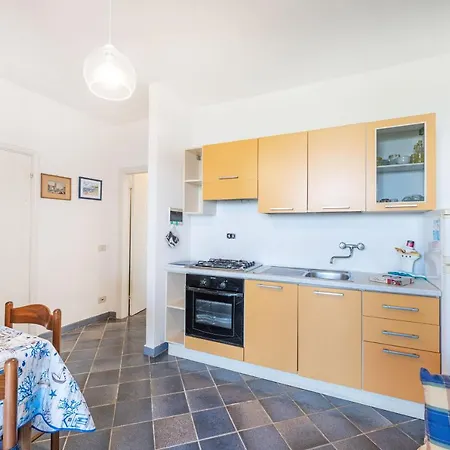 Sansone Beach Apartament *